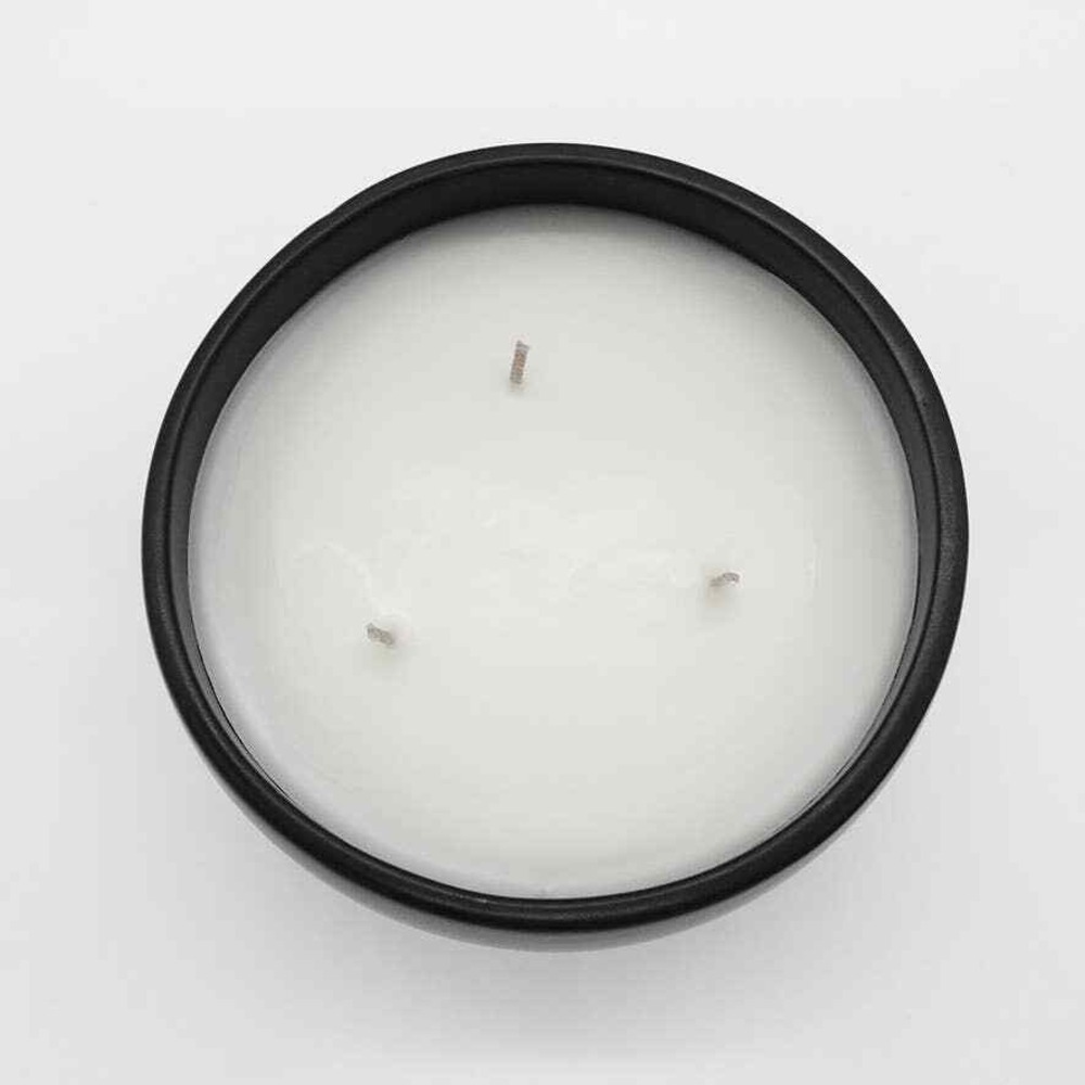 ZODAX Bodega Ceramic Candle Large Black Lemon Blackberry Musk 16.7oz 50hr NIB - Picture 6 of 11
